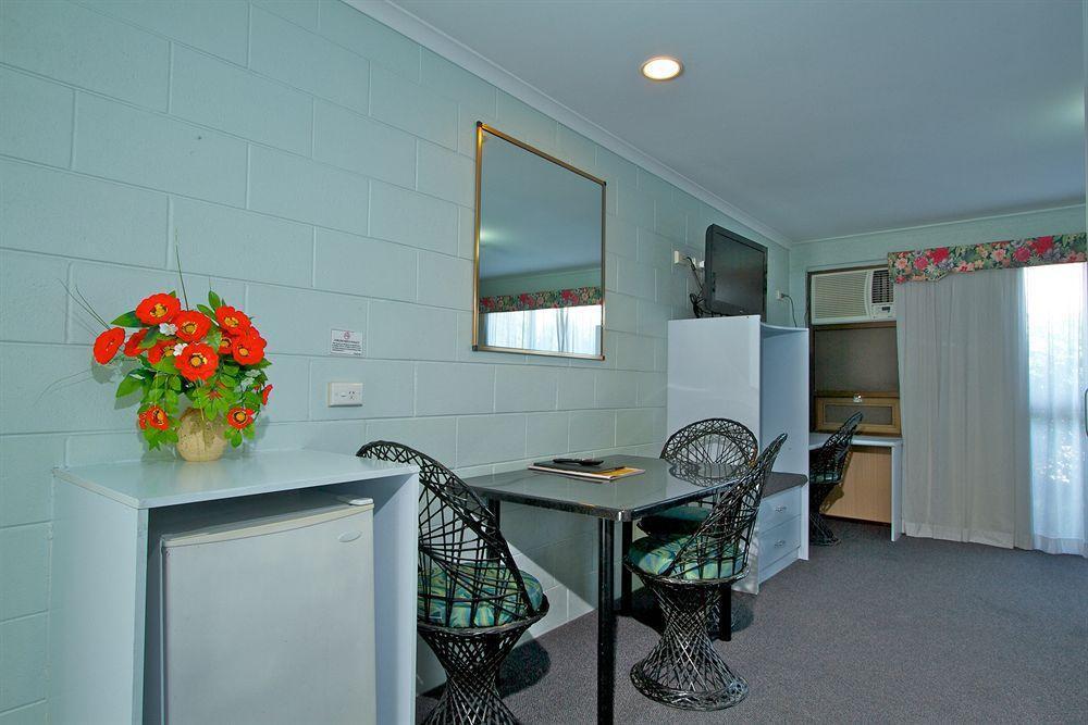 Fitzroy Motor Inn Rockhampton Exterior foto