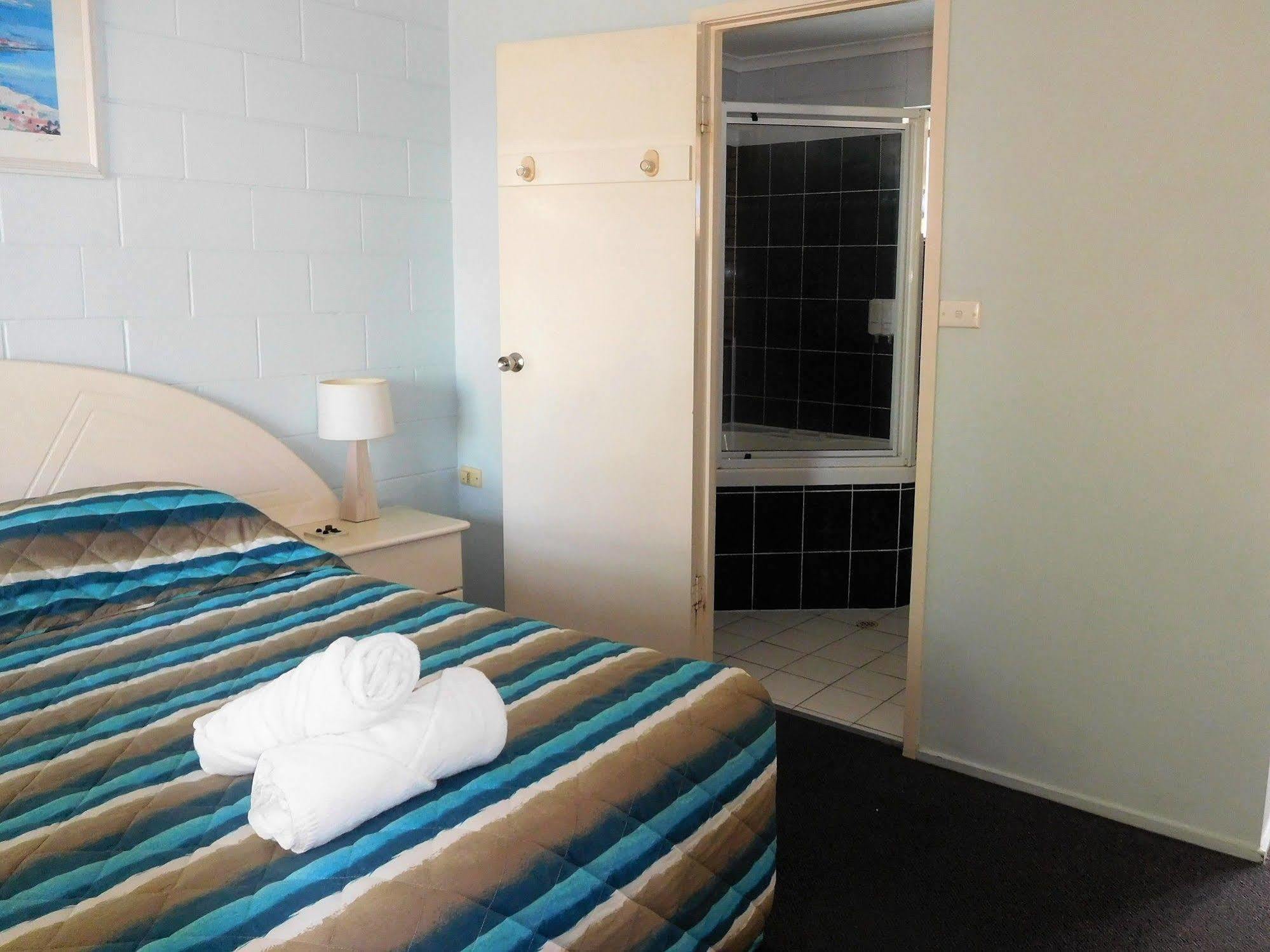 Fitzroy Motor Inn Rockhampton Exterior foto